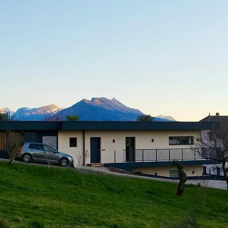 Villa Maison Du Lac, A 10 Min A Pied De La